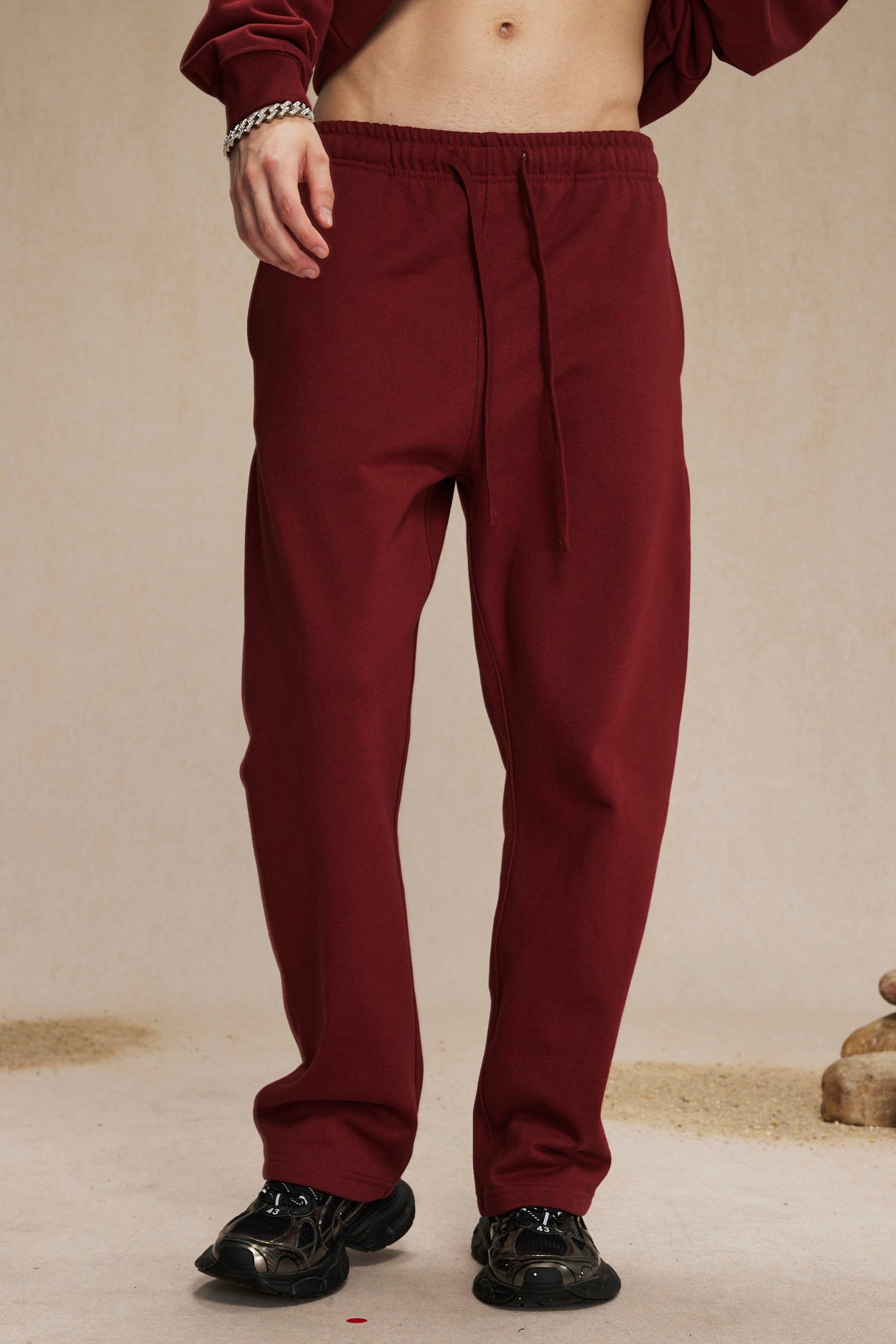 Ultra-Soft 430GSM French Terry Solid Color Sweatpants – Durable Everyday Comfort